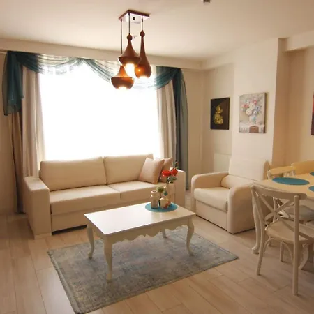Apartment Dream House - Included! No Hidden Costs, Vip Trans-fer Bookable *